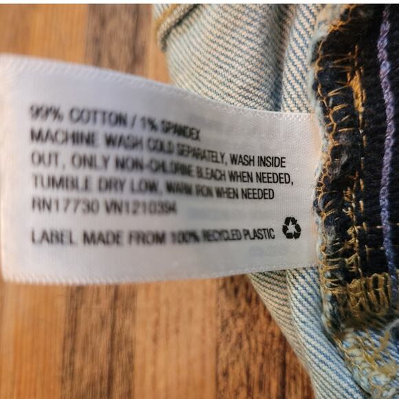 Isabel Maternity Denim Shorts - Sz 2 - Elastic Side Panels 4" Inseam Minimalist - Picture 5 of 8